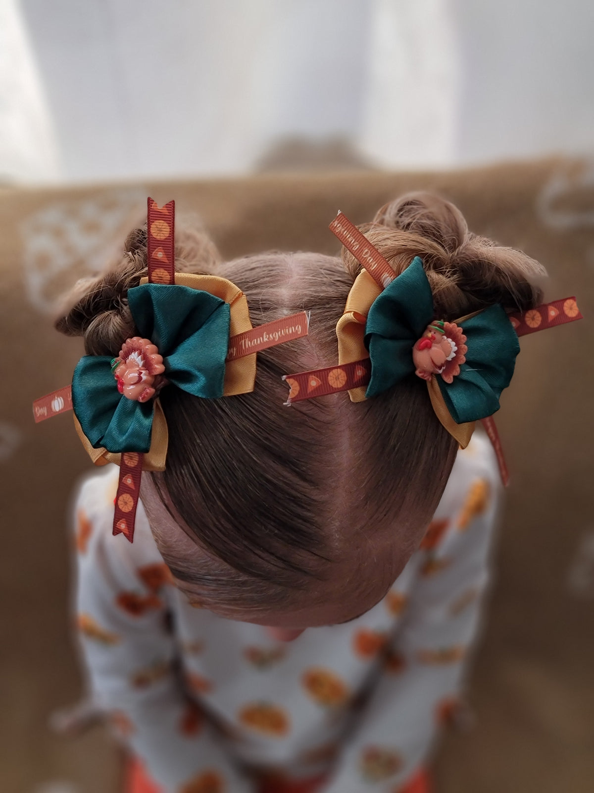 Thanksgiving day bow